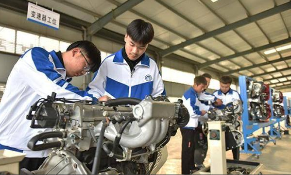 職業教育應加速融入和服務立異驅動戰略在推進科技效果轉化 職業教育應加速融入和服務立異驅動戰略在推進科技效果轉化