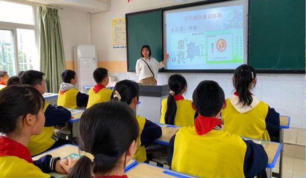 將所學知識轉化為處理實踐問題的能力切實守護好中小學生的心思健康 將所學知識轉化為處理實踐問題的能力切實守護好中小學生的心思健康